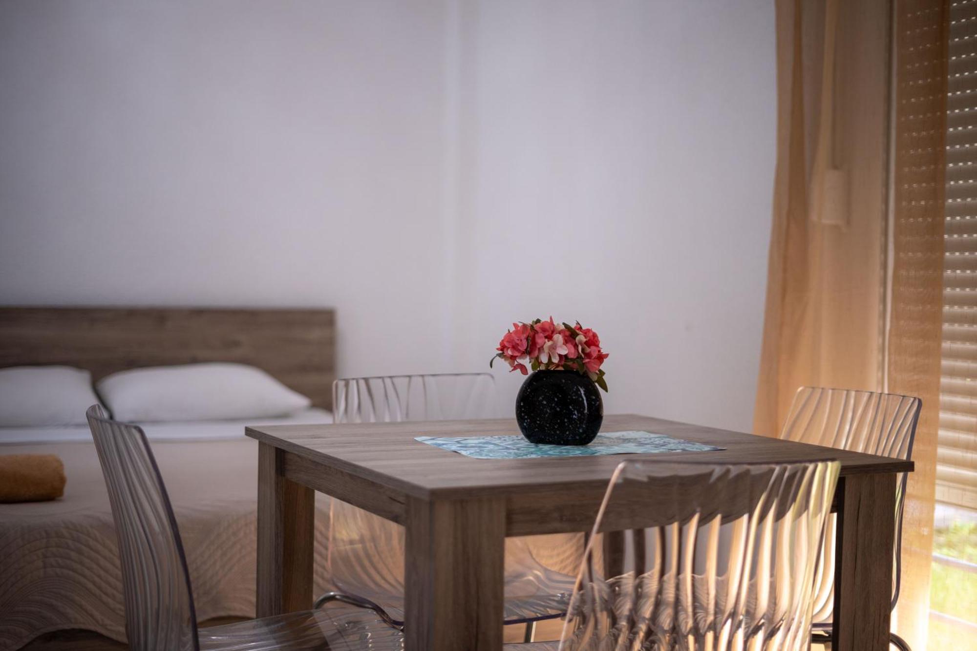 Luna Apartments Gevgelija Eksteriør bilde