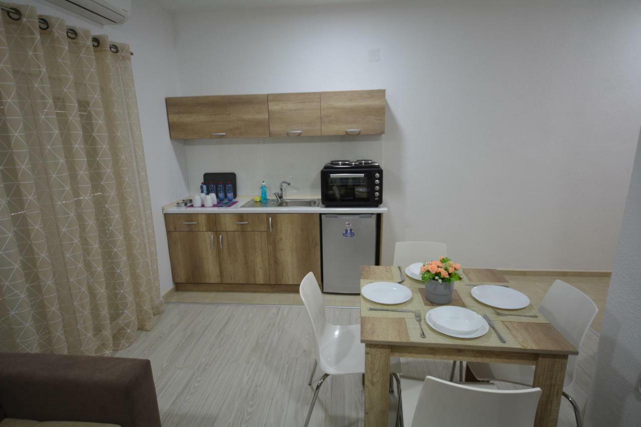 Luna Apartments Gevgelija Eksteriør bilde