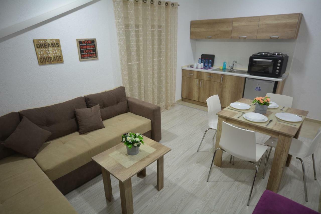 Luna Apartments Gevgelija Eksteriør bilde